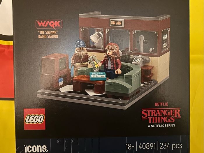 Lego  Stanger Things 40891