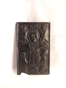 Wall decoration  turf the plaque  is worked in turf after the 7th century bronze plaque in the national Irish Museum in Dublin  made by Owen crafts Church religious  great gift present
