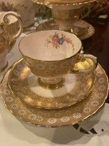 Tuscan tea trio