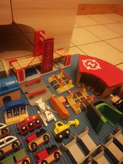 Large Wooden Track Set