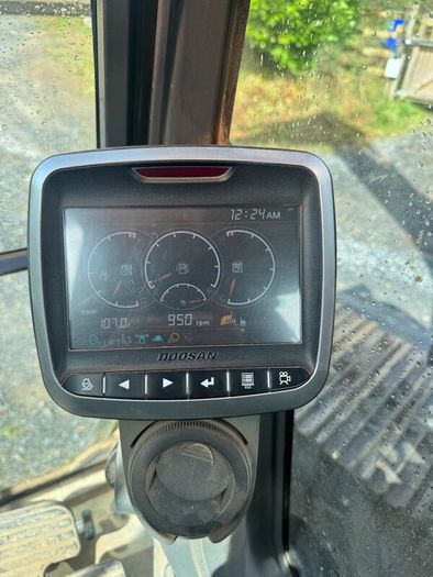 Doosan DX 140