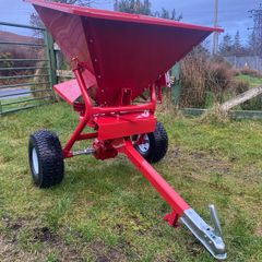 New Quad Fertiliser Spreader Shaker