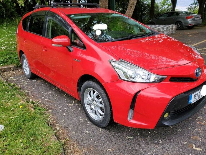 Toyota prius 7 seater
