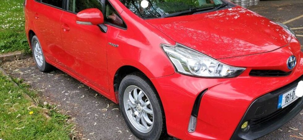 Toyota prius 7 seater