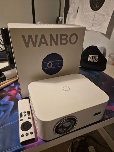Projector for sale