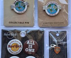 Badges, hard rock cafe