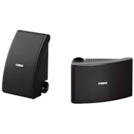 Yamaha Amp & 4 Yamaha Speakers & AV Link