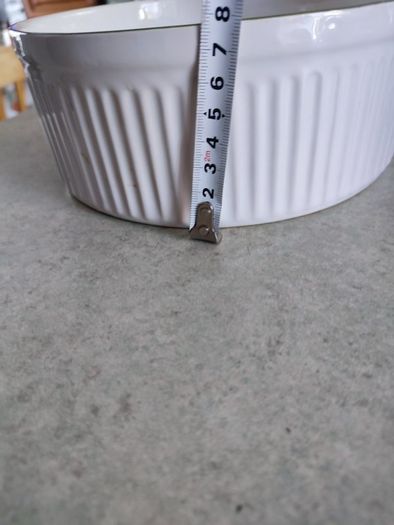 Vintage Souffle Oven or Serving Dish Wiled Mallow Ulster Ceramics Irish 20cm diameter and 7 cm. high made in Ireland