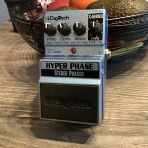 Digitech Hyper Phase (4, 8 and 12-stage phase shifting, Rise/Fall, Trigger Up, Trigger Down, and step phase shift effects)