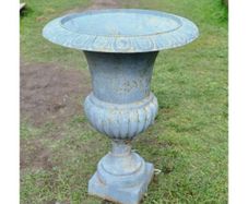 Cast Iron Urn KAS1248
