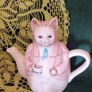 Cottage House teapots Image 5