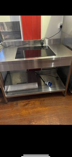 Stainless Table w Induction Hob