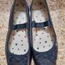 Girl's shoes, Clarkes size 1.5 Image 3