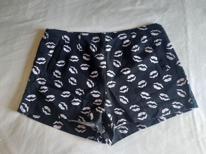 ladies shorts size 12