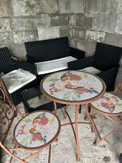 Mosaic bistro set with two chairs