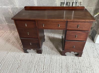 Vanity Desk