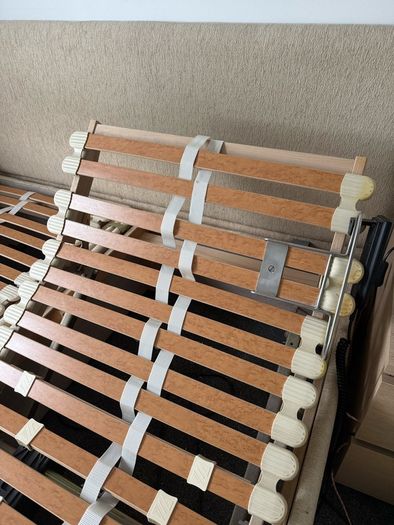 King size adjustable bed