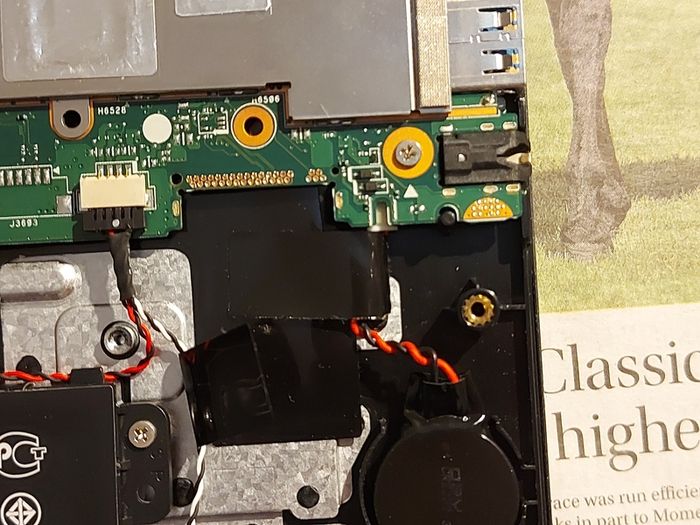 Acer Aspire R14, in excellent cosmetic condition, for parts or repair, No SSD or RAM, everything else is good