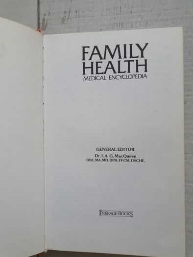 Vintage Hardback Book - The Collins Family Health Medical Encyclopedia 1984