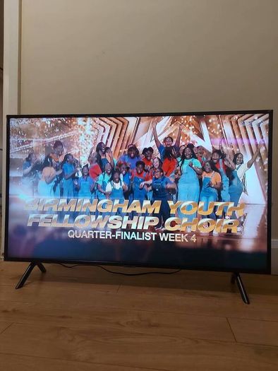 Samsung 43" 4K smart TV