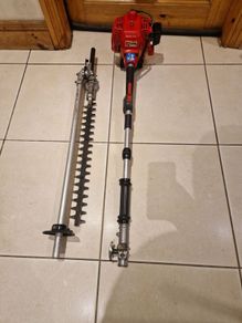 Shindiawa 230PHs power head with hedge trimmer attachment