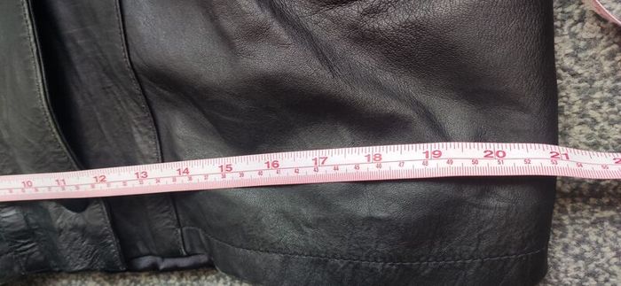 Authentic Vintage Sardar Soft Leather Jacket Rare Embossed Detail  Size 16 (Fits M-L Oversized)