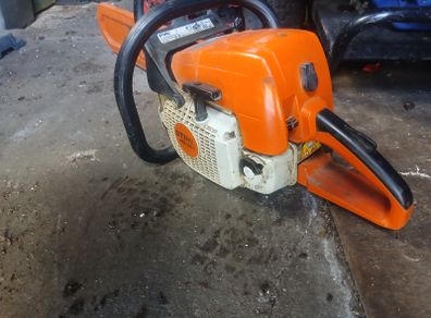 Stihl 390 chainsaw