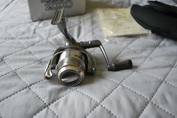 Shimano Twin Power 2000
