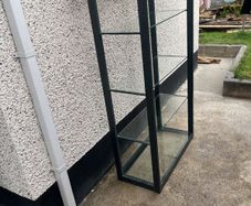 Glass cabinet
