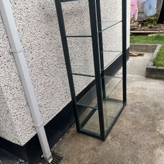 Glass cabinet