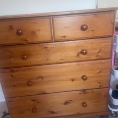 Chest of drawers