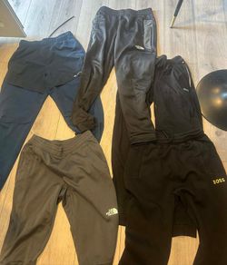 Men's tracksuit bottoms