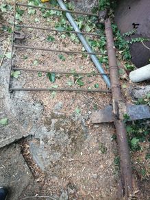 Iron gate with pillars