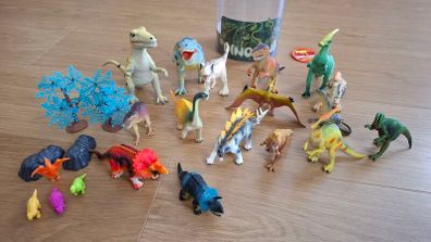 Dinosaurs/ Toys for Kids