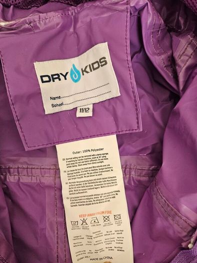 Kids rain suit size 11-12Y Purple