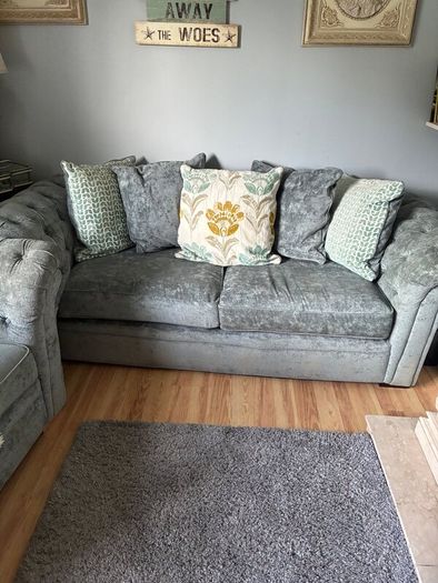 3 seater sofa and 2 chairs
