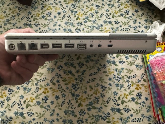 Classic Apple PowerBook G4