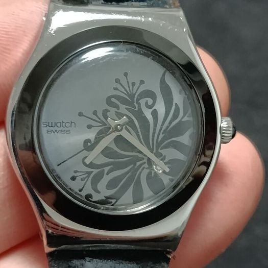 Retro Beautiful Ladies All Stainless Steel Quartz Watch Swatch Irony