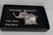 Vintage ring minder/paper weight
