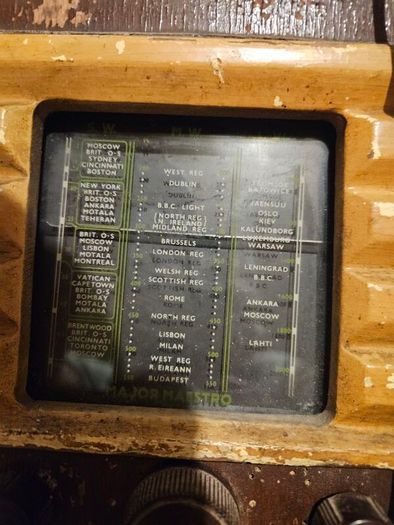 Vintage Radio for restoration project