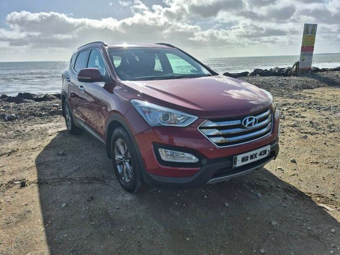 Hyundai santa fe  (fresh 2yr nct )