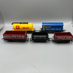 Hornby Freight Wagons x 5 - 00 Gauge