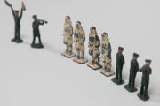 lead soldiers
