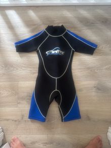 wetsuit age 6-7