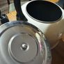 Le Creuset traditional Kettle Image 5