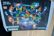 Magnetic marble run