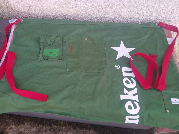 New HEINEKEN Waitress Apron