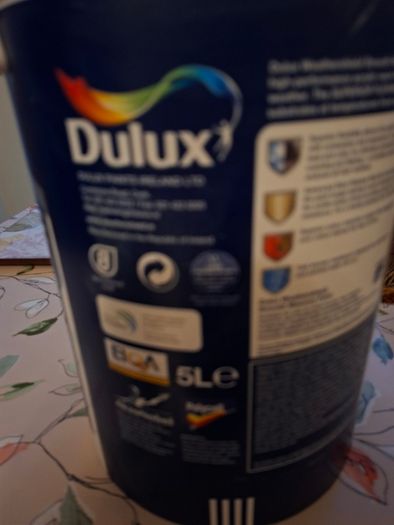 5 litre Dulux masonry paint.
