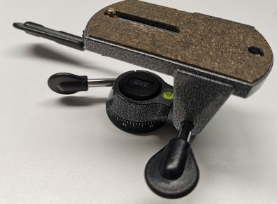 Gitzo Low Profile Cloud Base Type 2 Threaded G1270 head
