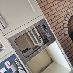 Hotpot inset microwave